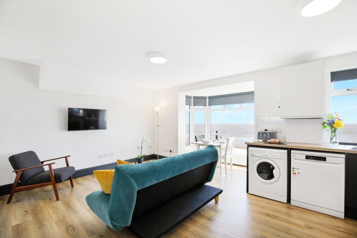 Tyme Suites On Kingsway Cleethorpes Bagian luar foto