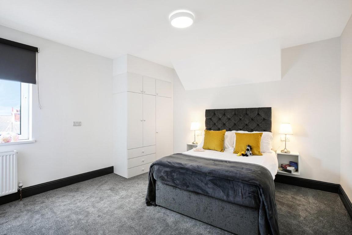 Tyme Suites On Kingsway Cleethorpes Bagian luar foto