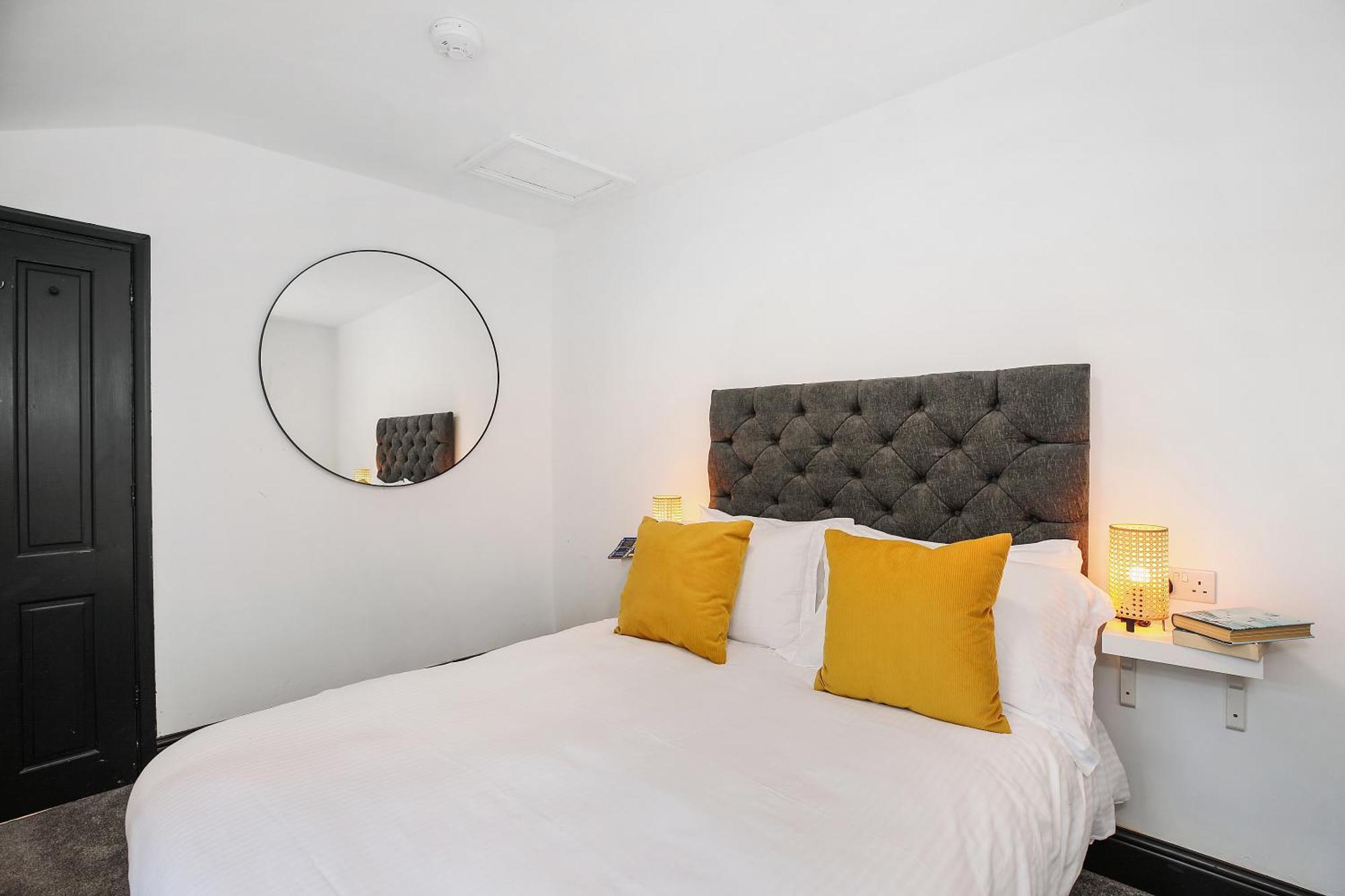 Tyme Suites On Kingsway Cleethorpes Bagian luar foto